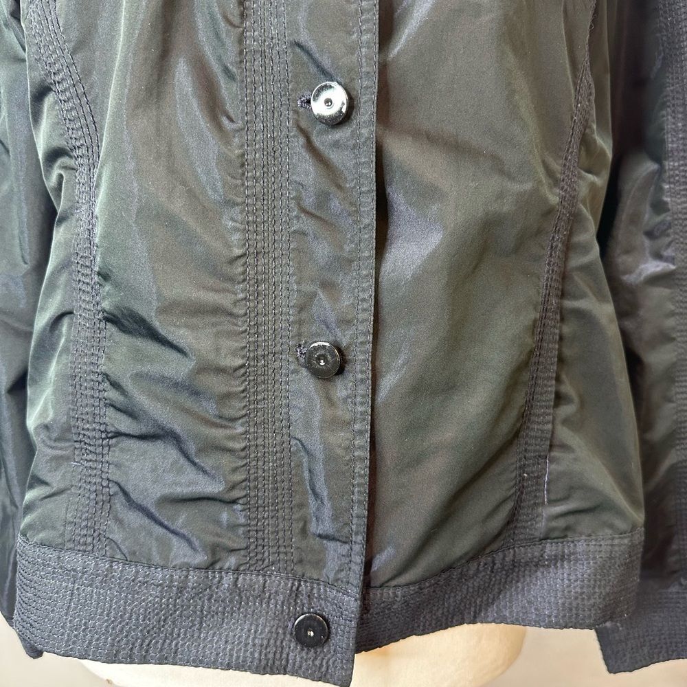 Chico's Black Cropped Bomber Utility Jacket Size 2 - Picture 6 of 11